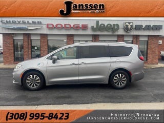 2021 Chrysler Pacifica Hybrid Touring L