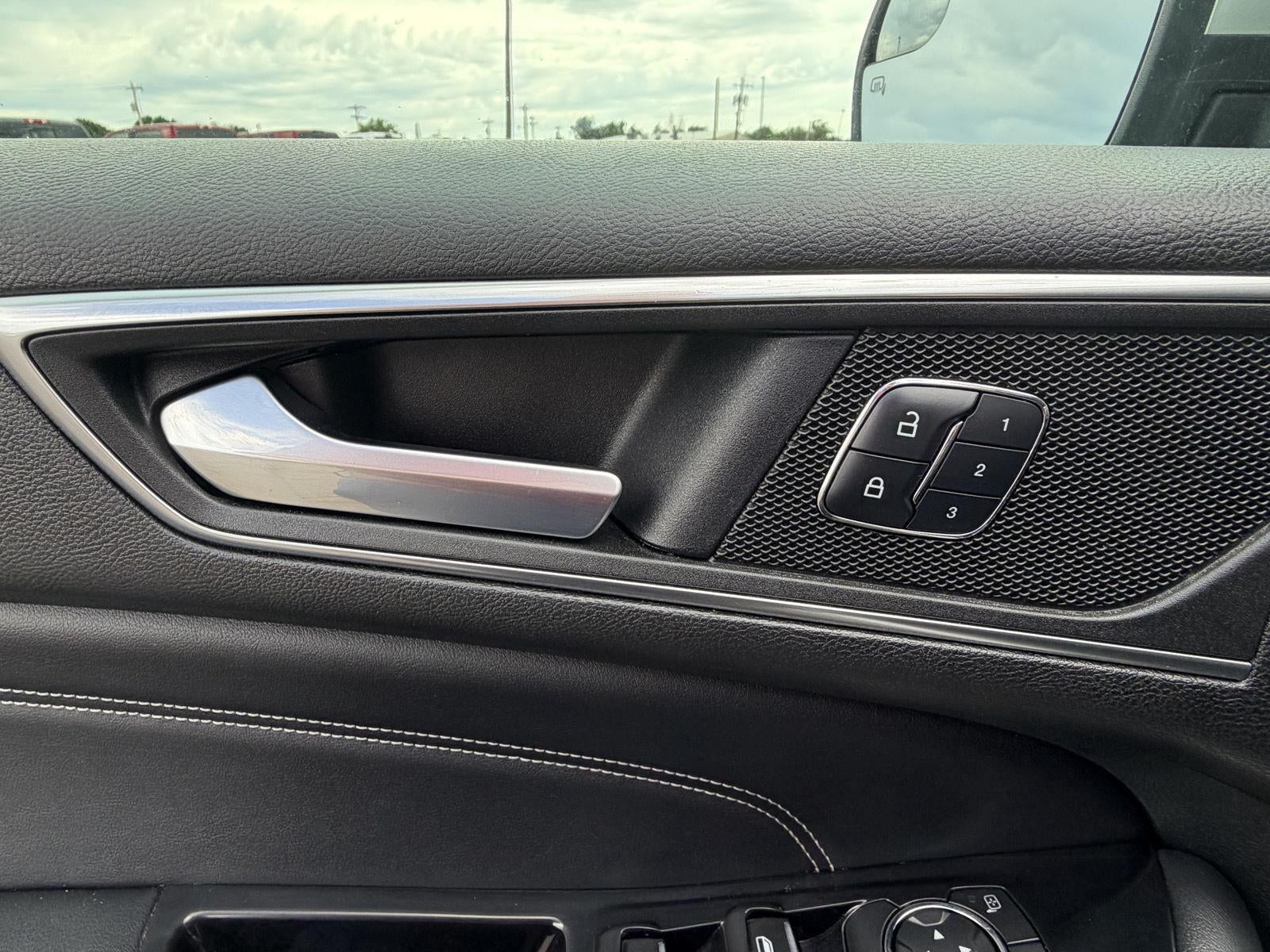 2015 Ford Edge Titanium