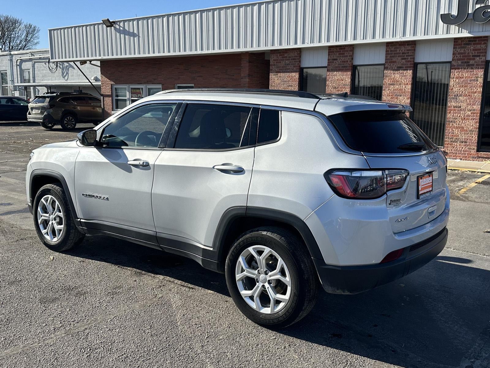 2024 Jeep Compass Latitude