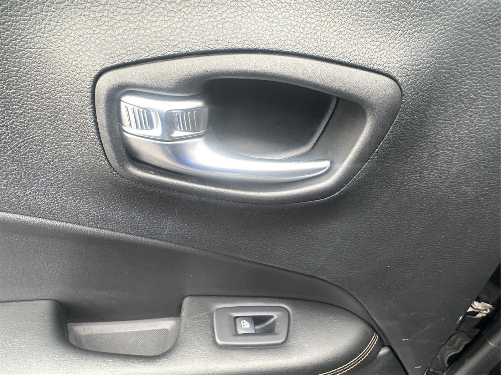 2019 Jeep COMPASS Base