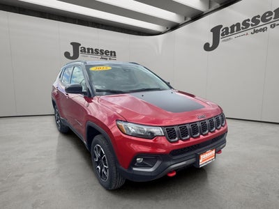 2025 Jeep Compass Trailhawk