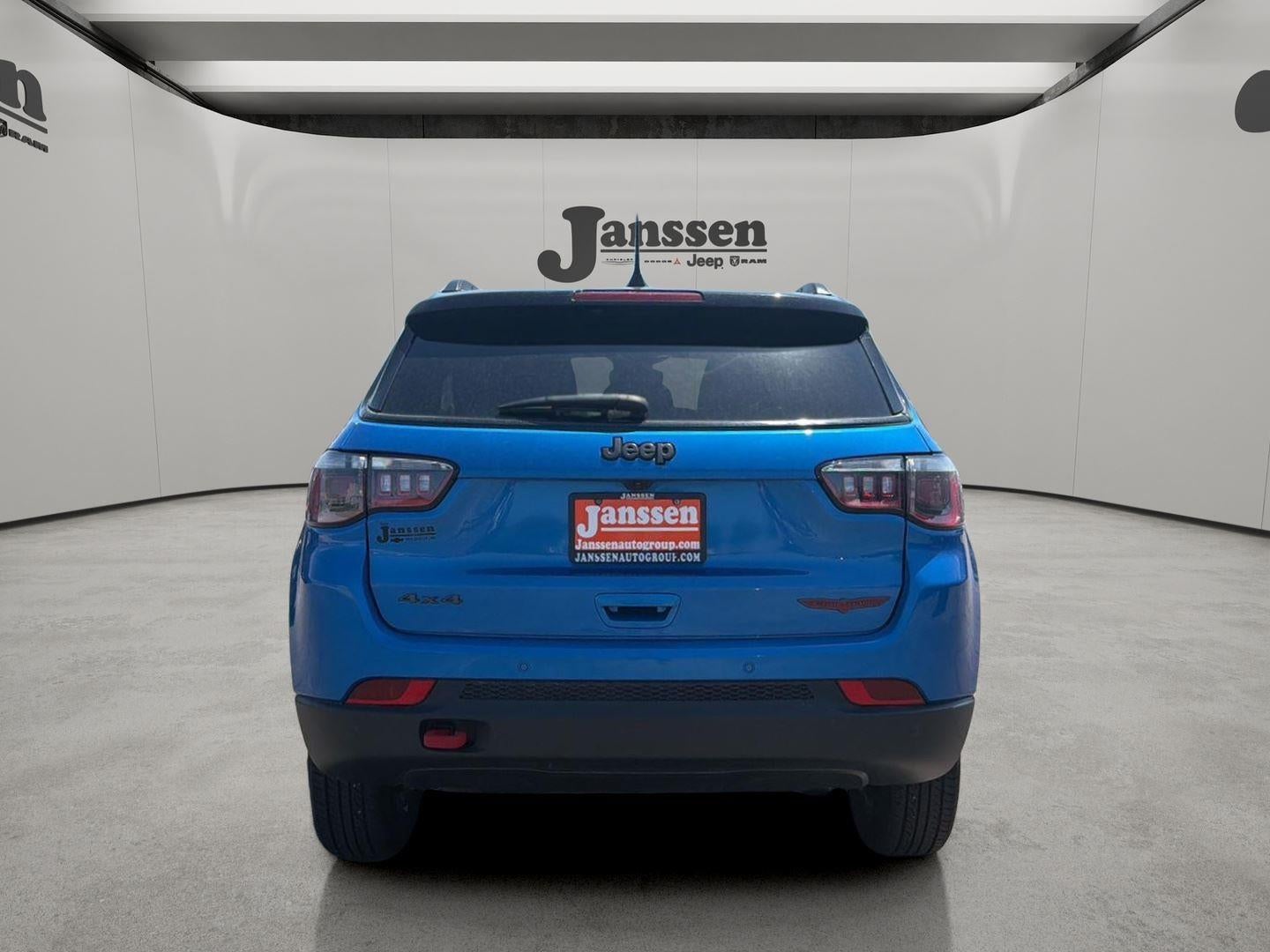 2025 Jeep Compass Trailhawk