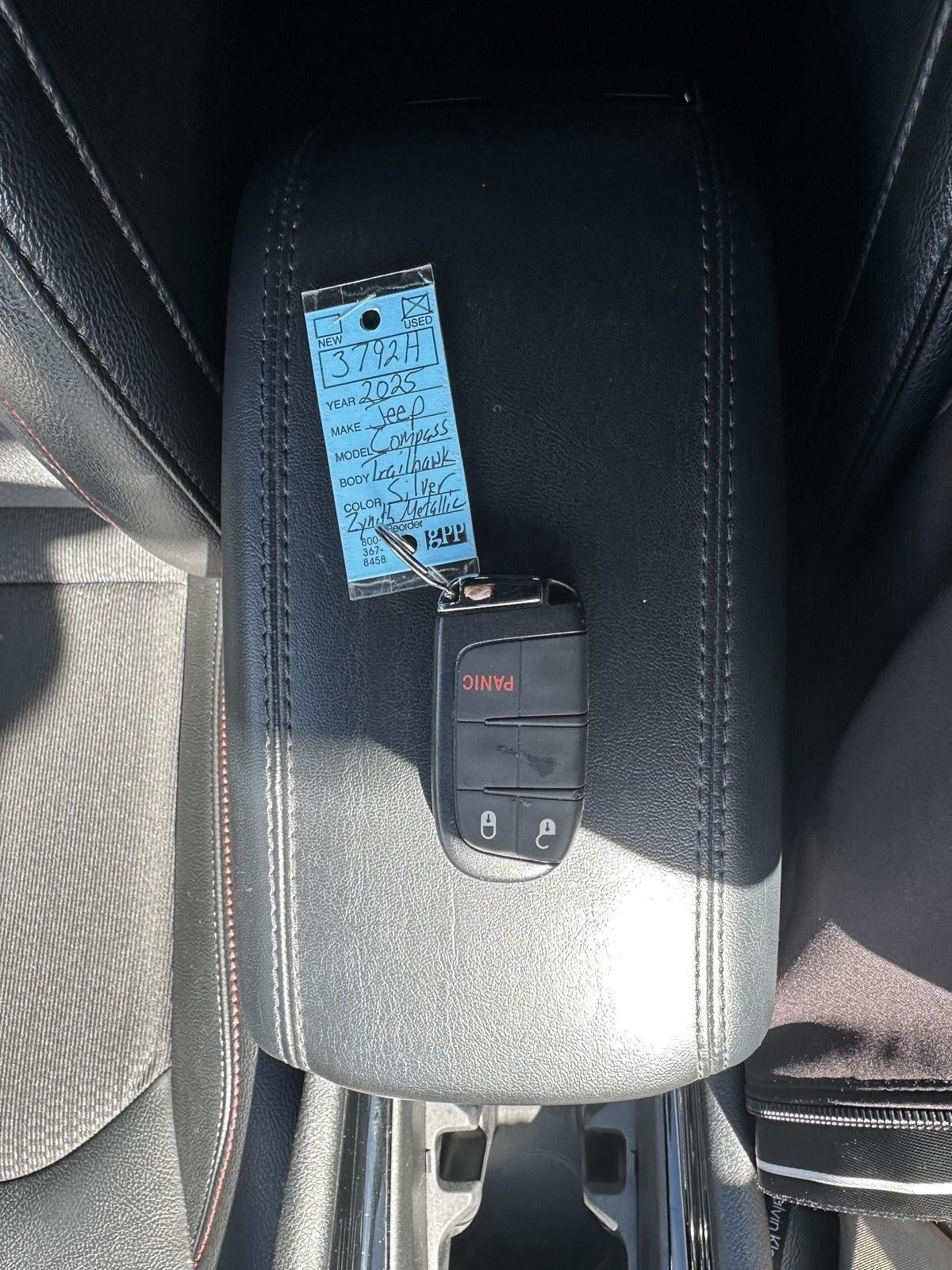 2025 Jeep Compass Trailhawk