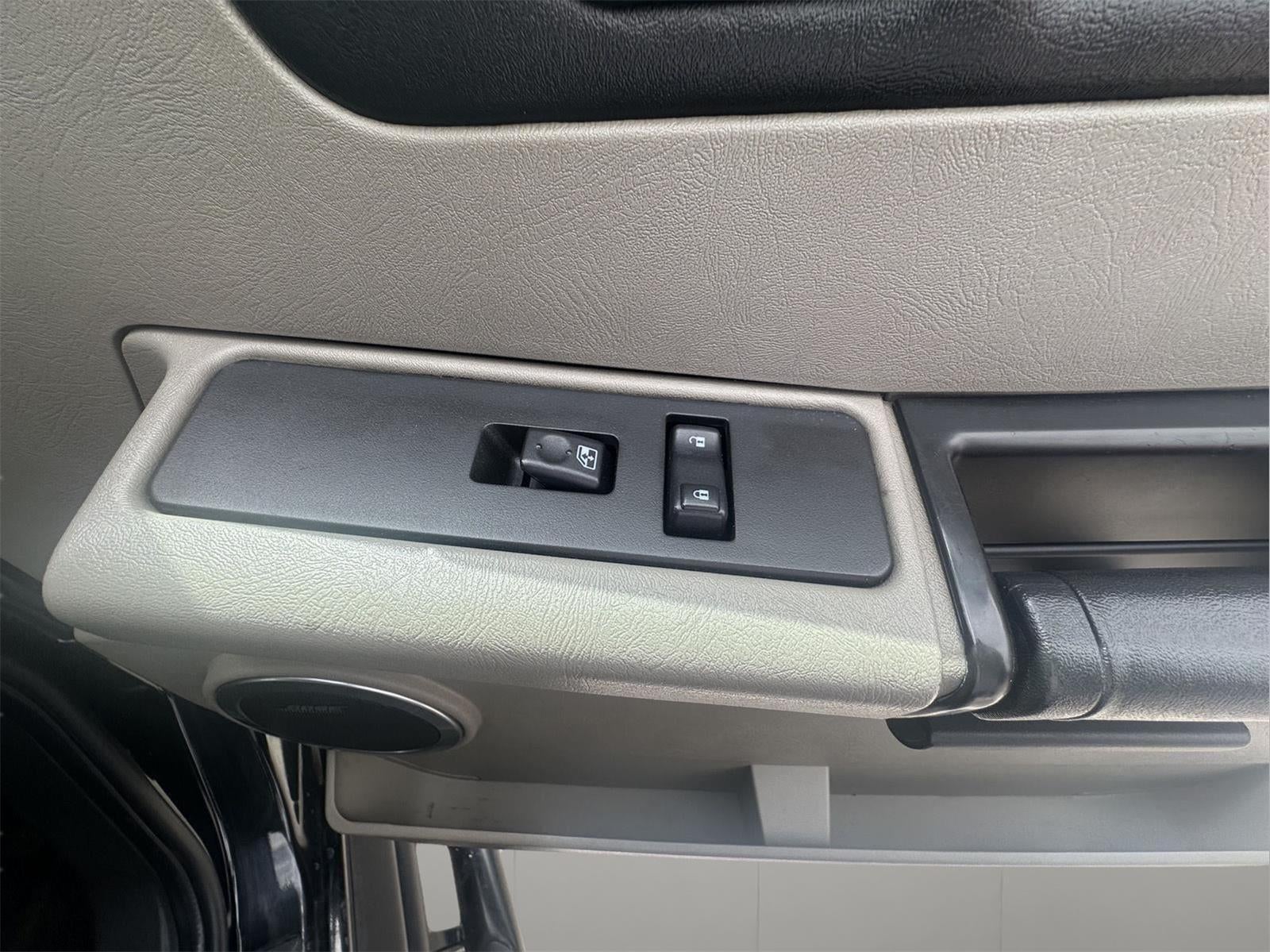 2005 HUMMER H2 SUT