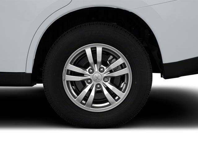 2014 Mitsubishi OUTLANDER Base