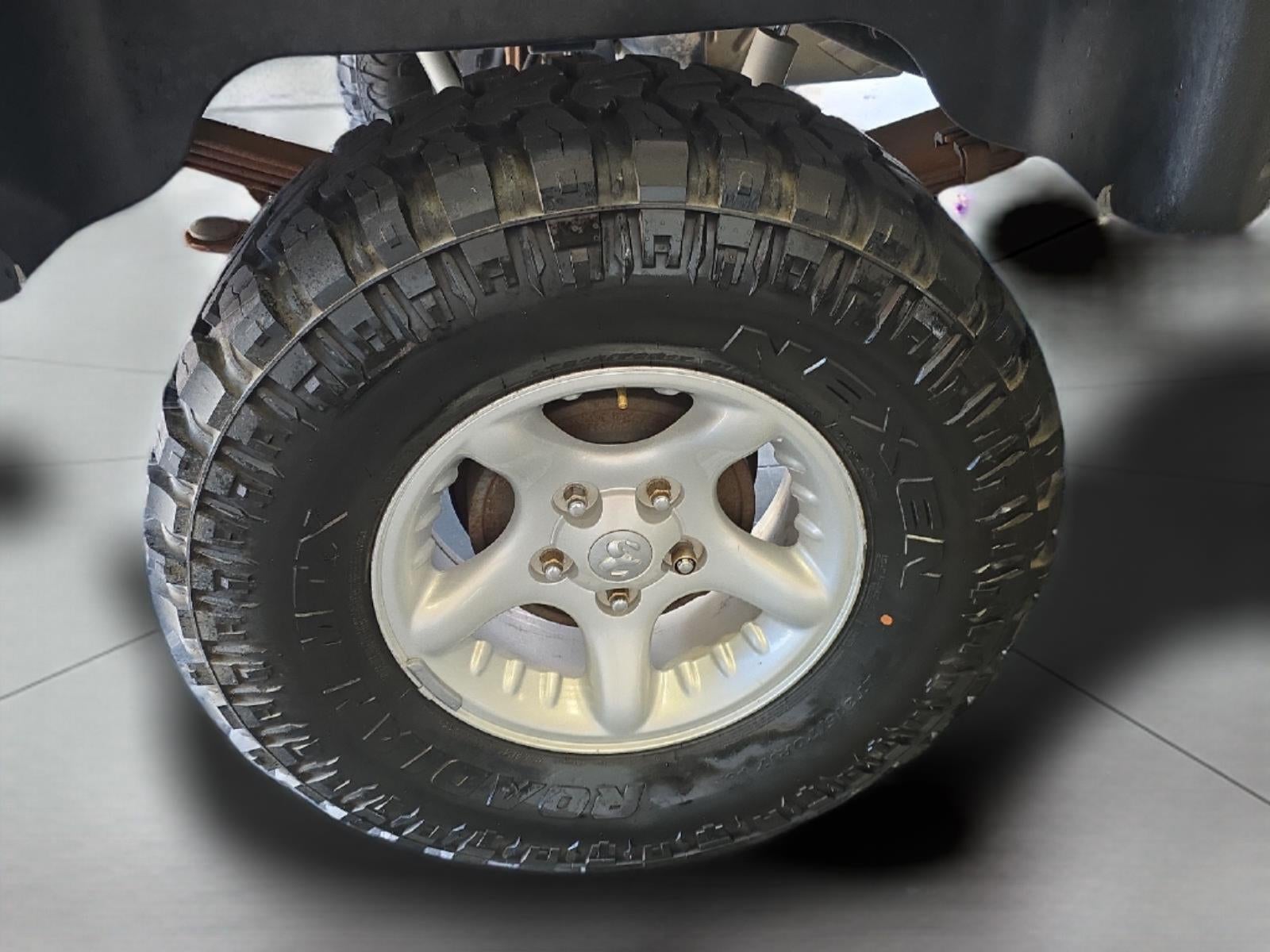 2001 Dodge RAM 1500 Base