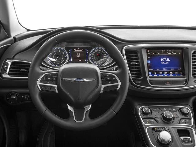 2016 Chrysler 200 Base