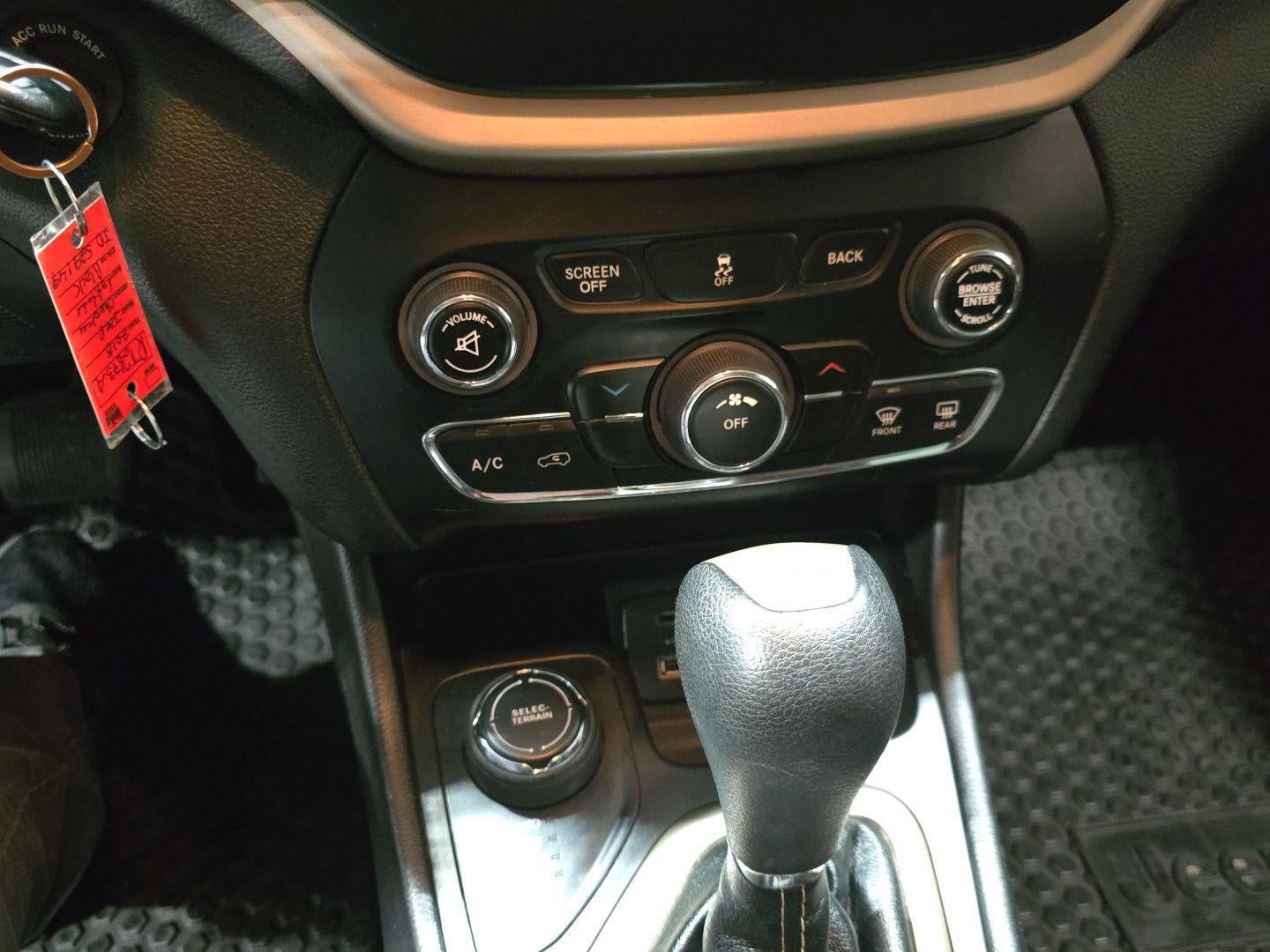 2018 Jeep Cherokee Latitude