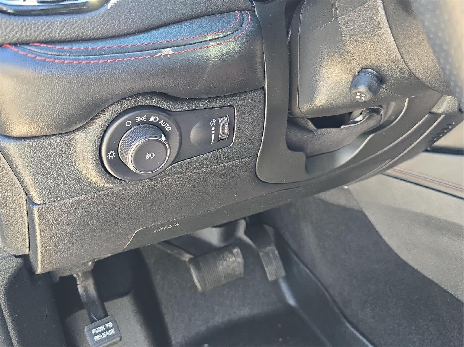 2023 Dodge DURANGO Base