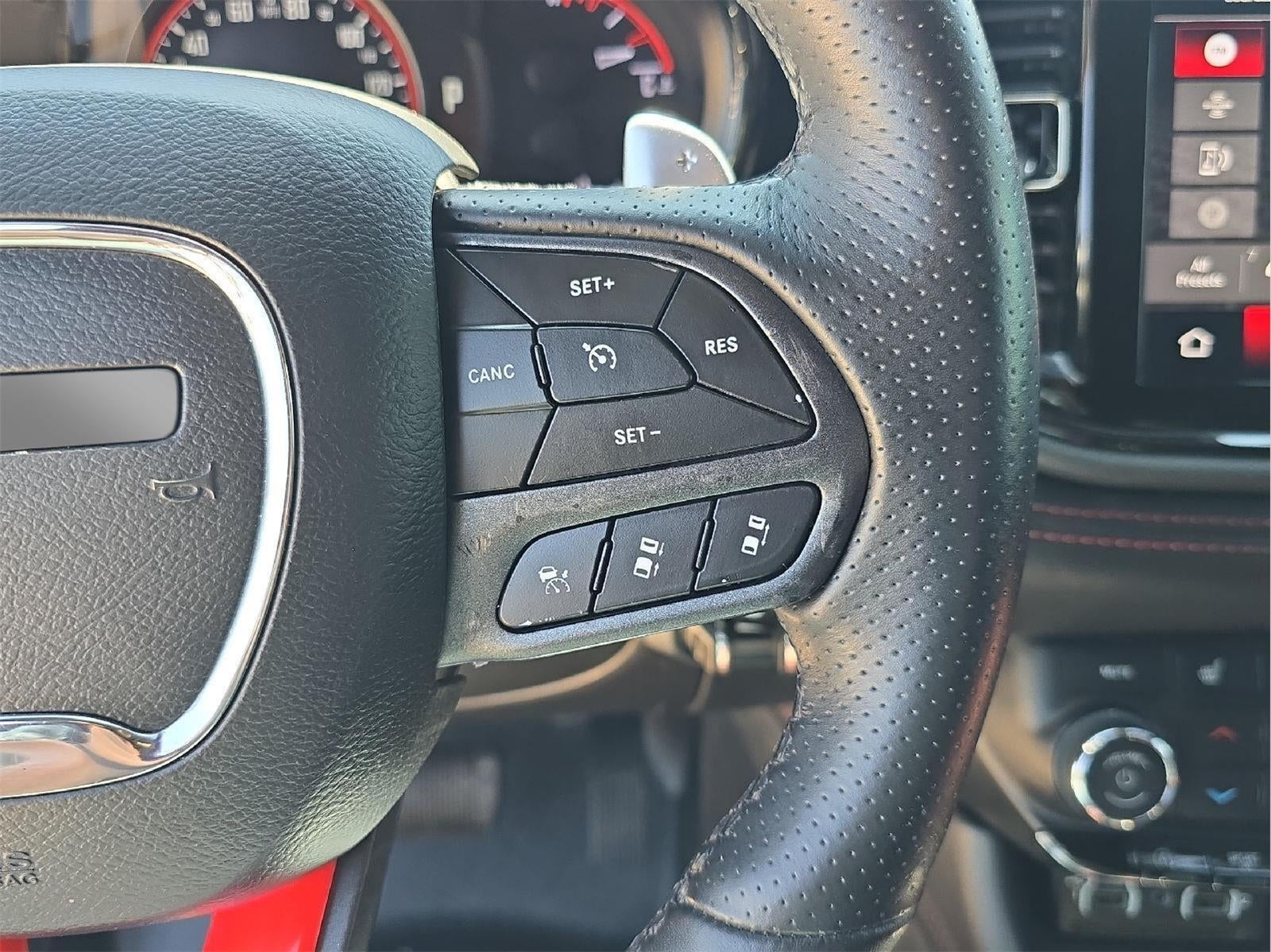 2023 Dodge DURANGO Base