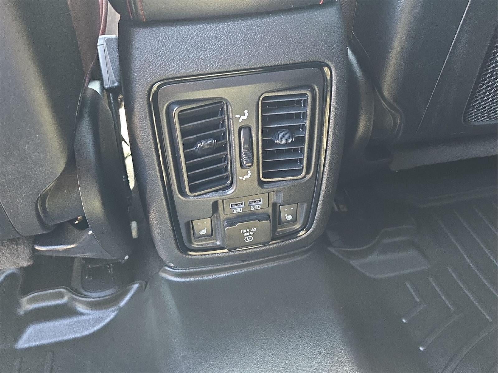 2023 Dodge DURANGO Base