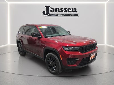 2024 Jeep Grand Cherokee Altitude