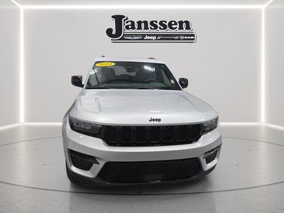 2024 Jeep Grand Cherokee Altitude