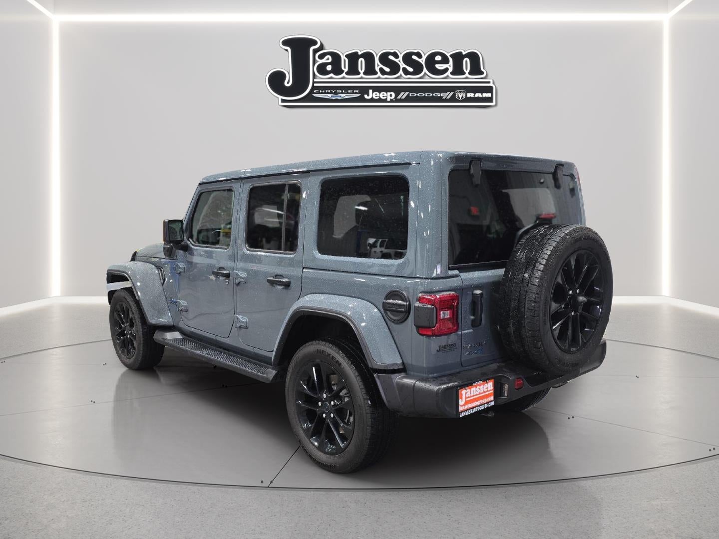 2025 Jeep Wrangler 4xe Sahara