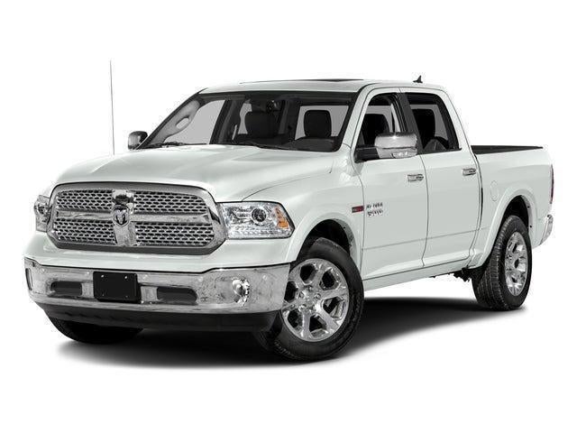 2017 RAM 1500 Pickup Laramie