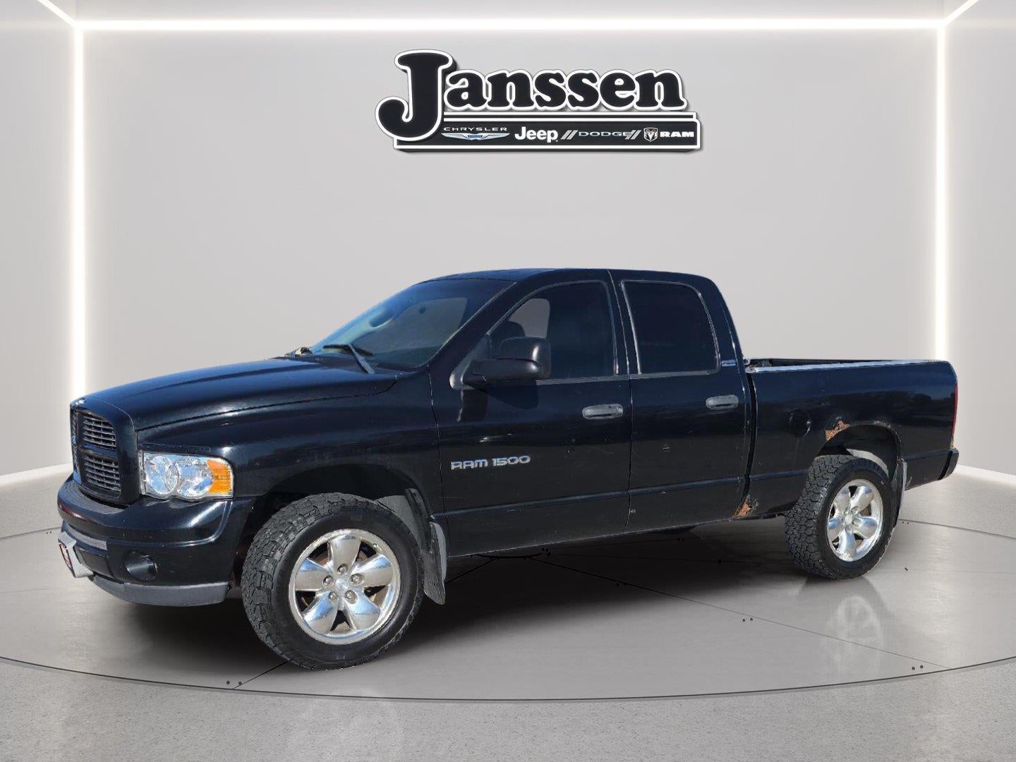 2002 Dodge Ram 1500 Pickup SLT