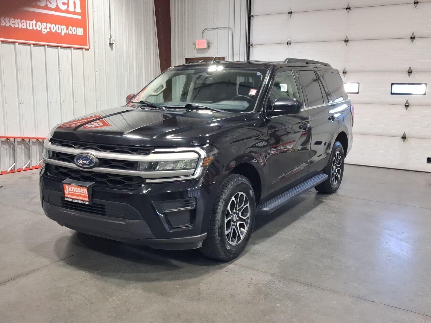 2024 Ford Expedition XLT