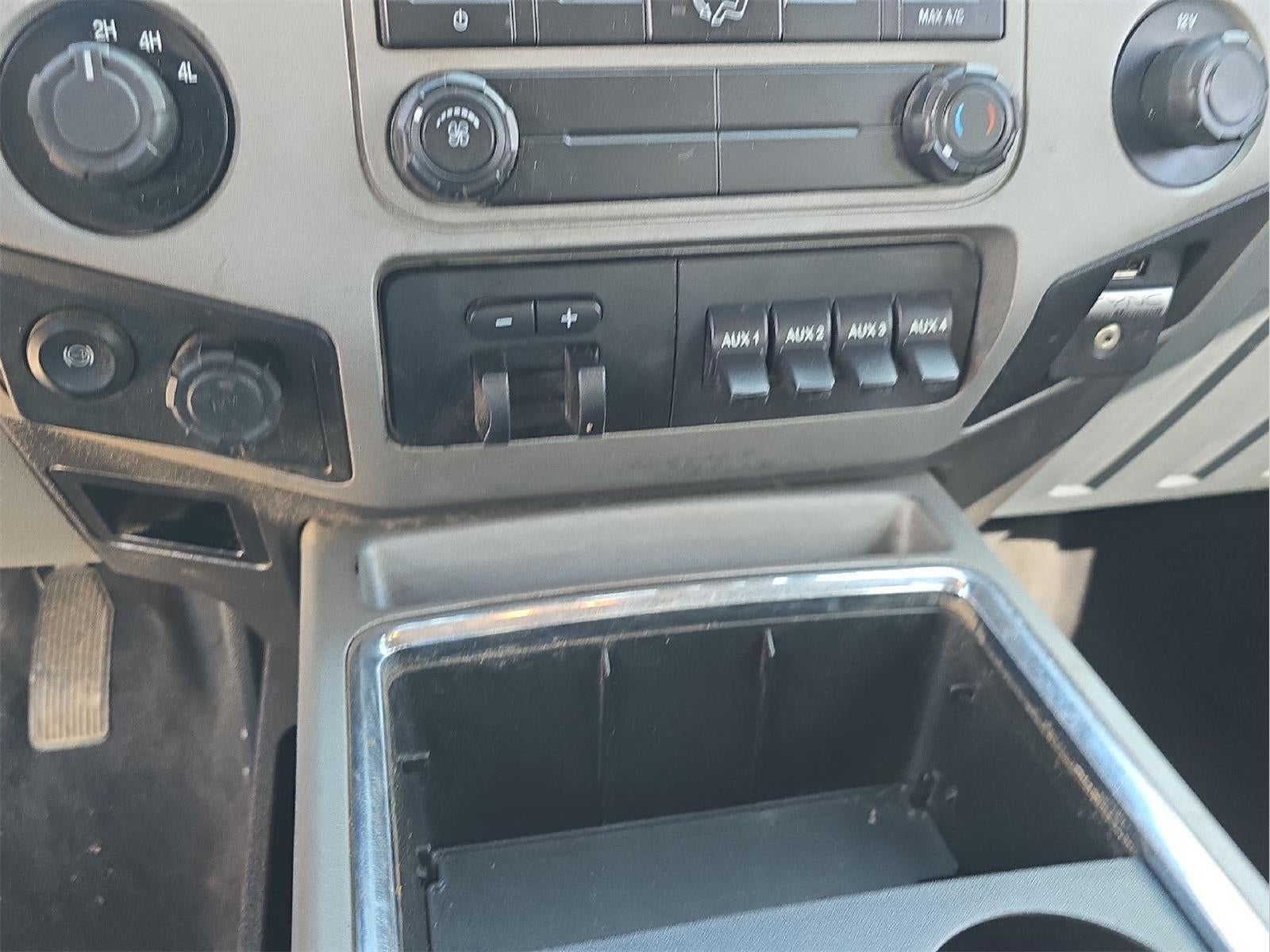 2015 Ford Super Duty F-350 SRW XLT
