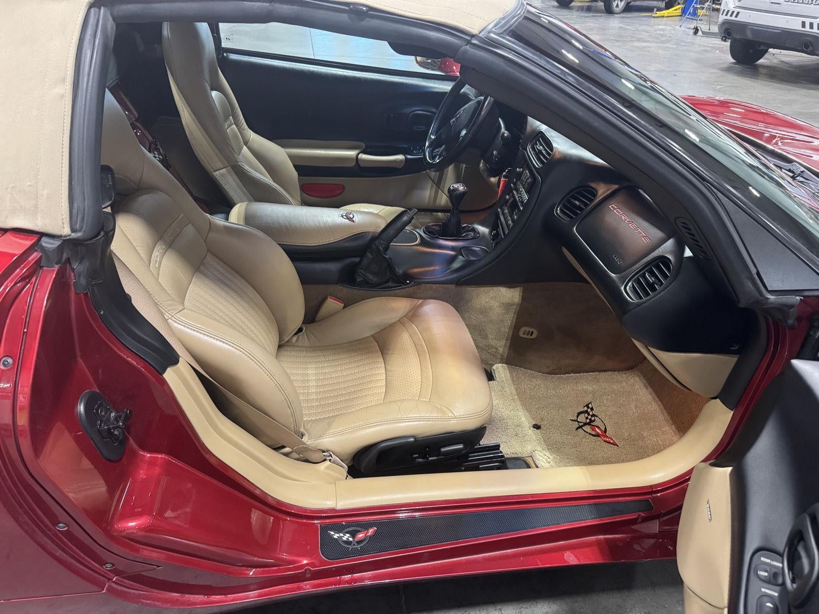 2000 Chevrolet Corvette Base