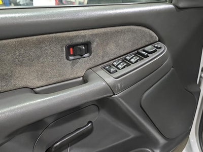 2003 Chevrolet Silverado 3500 LS