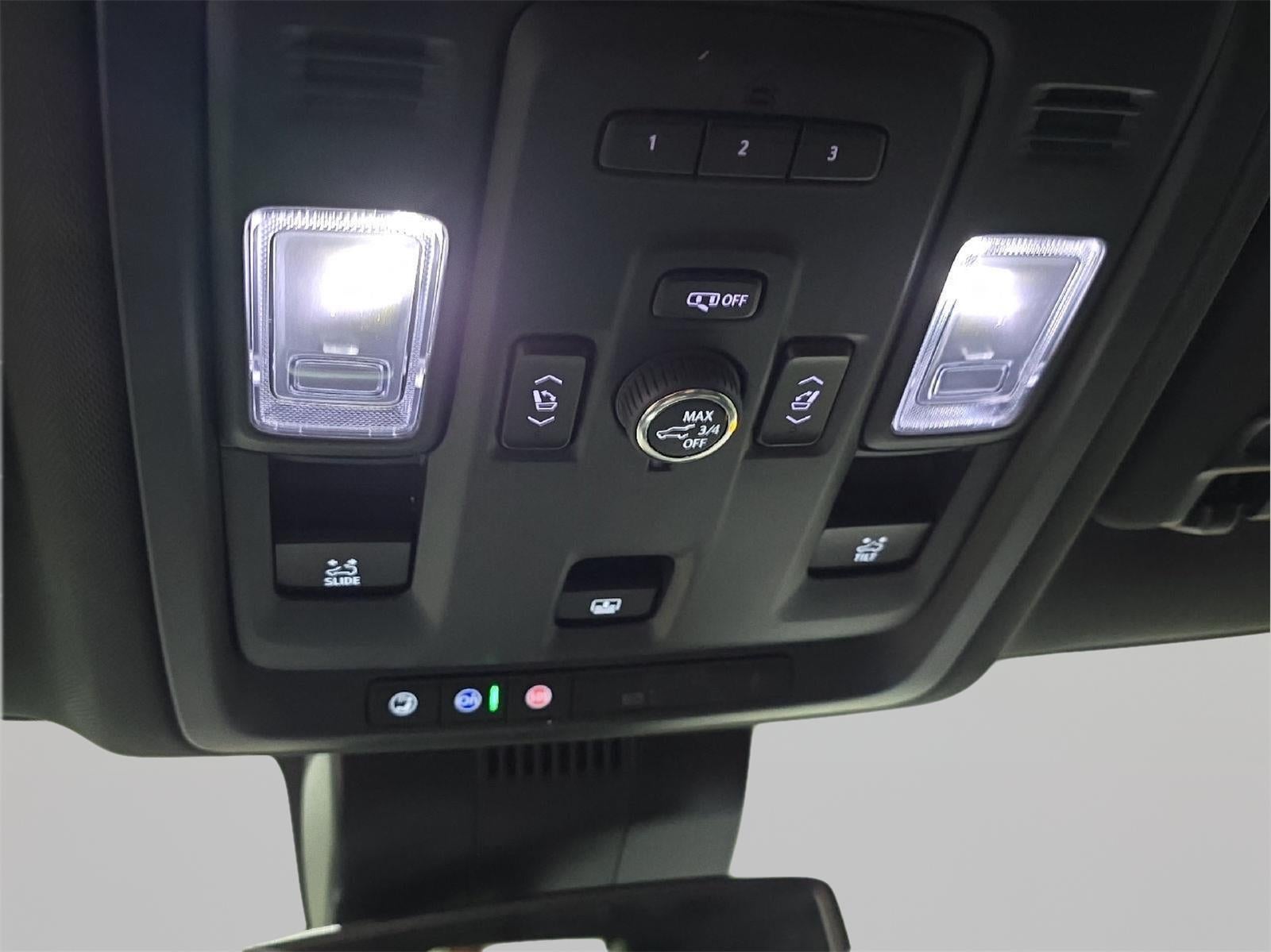 2024 GMC Yukon XL AT4