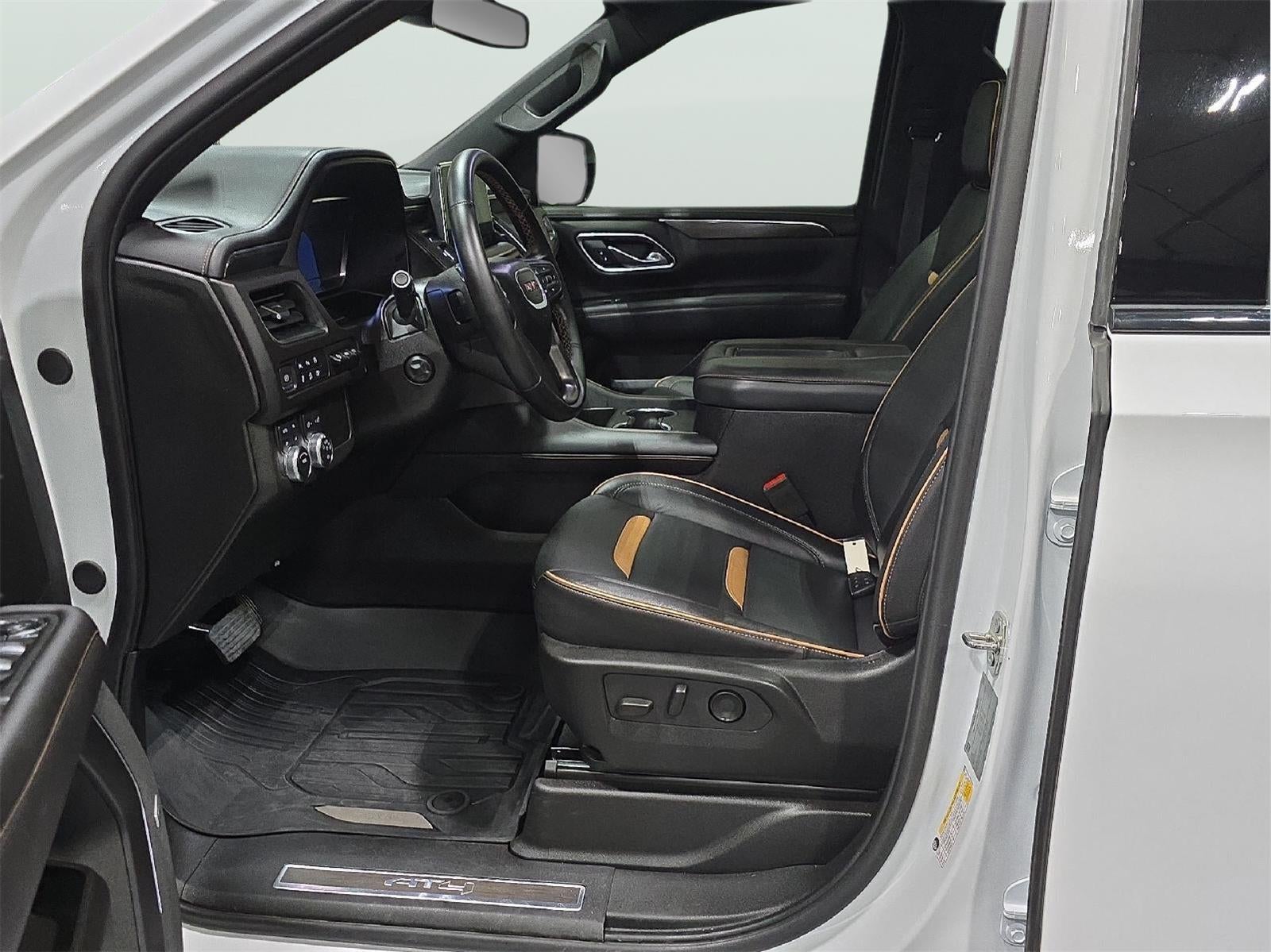 2024 GMC Yukon XL AT4