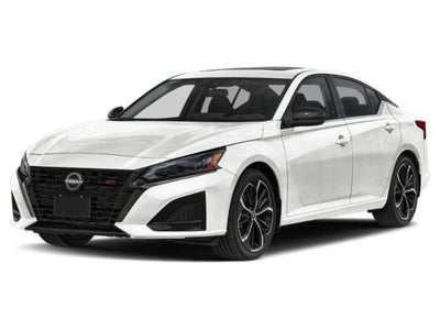 2025 Nissan Altima SR