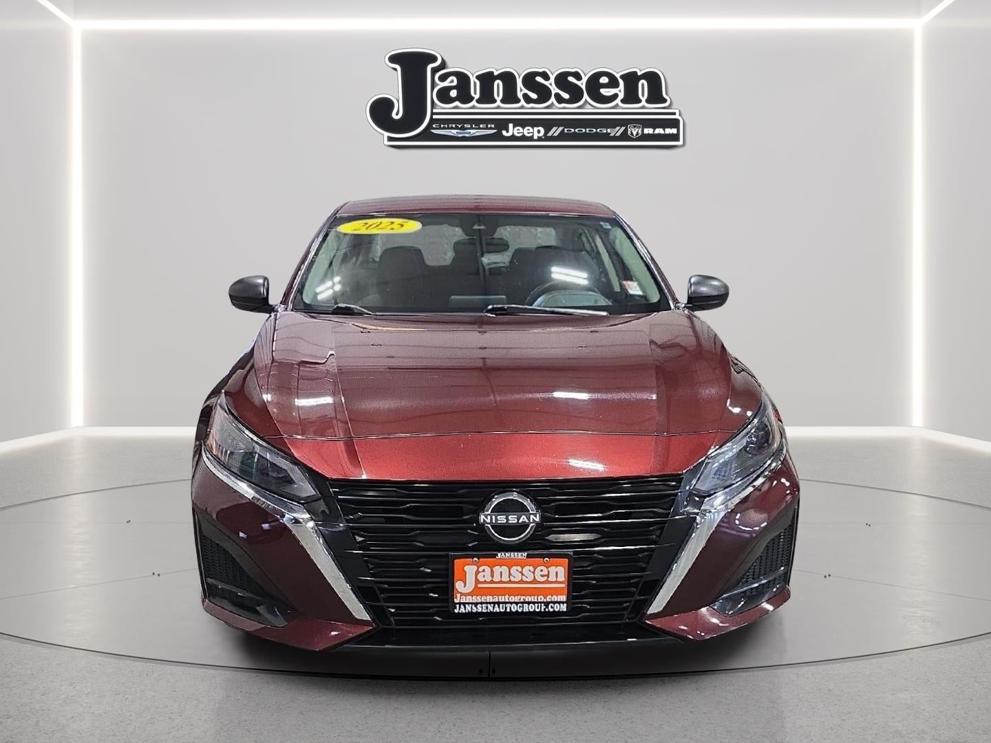 2025 Nissan Altima SV