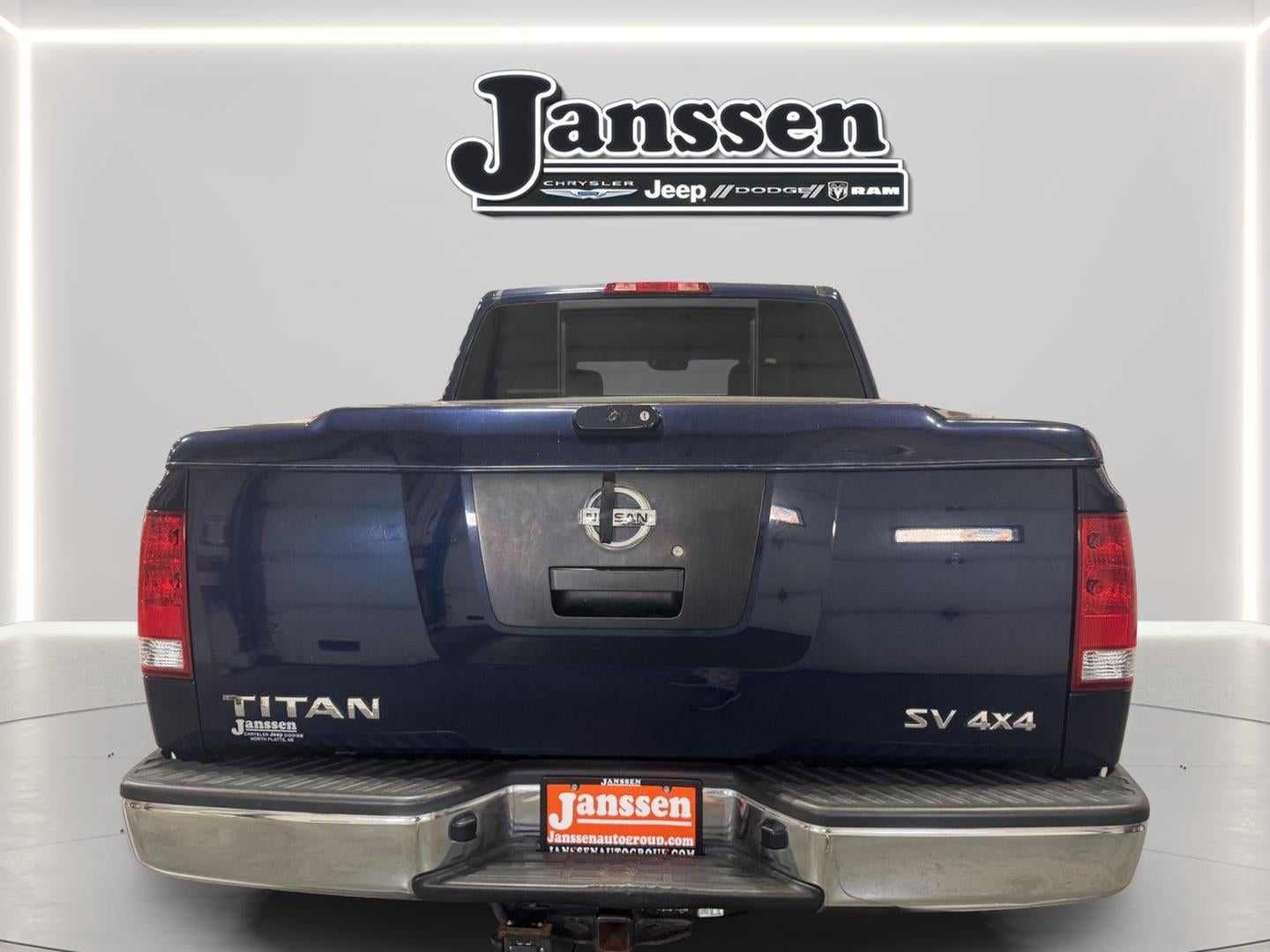 2012 Nissan Titan SV