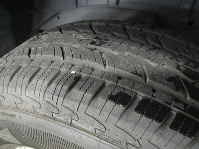 2023 Nissan Titan SV