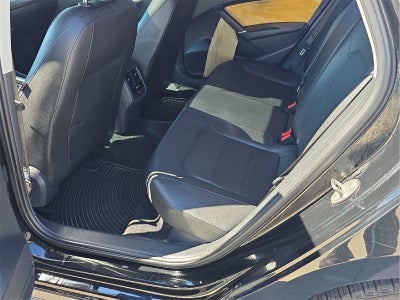 2016 Volkswagen Passat 1.8T SE