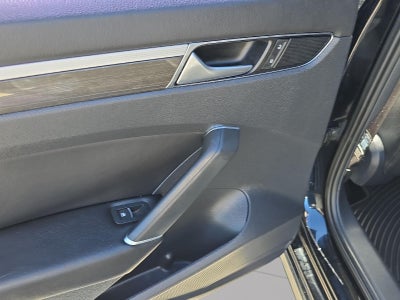 2016 Volkswagen Passat 1.8T SE