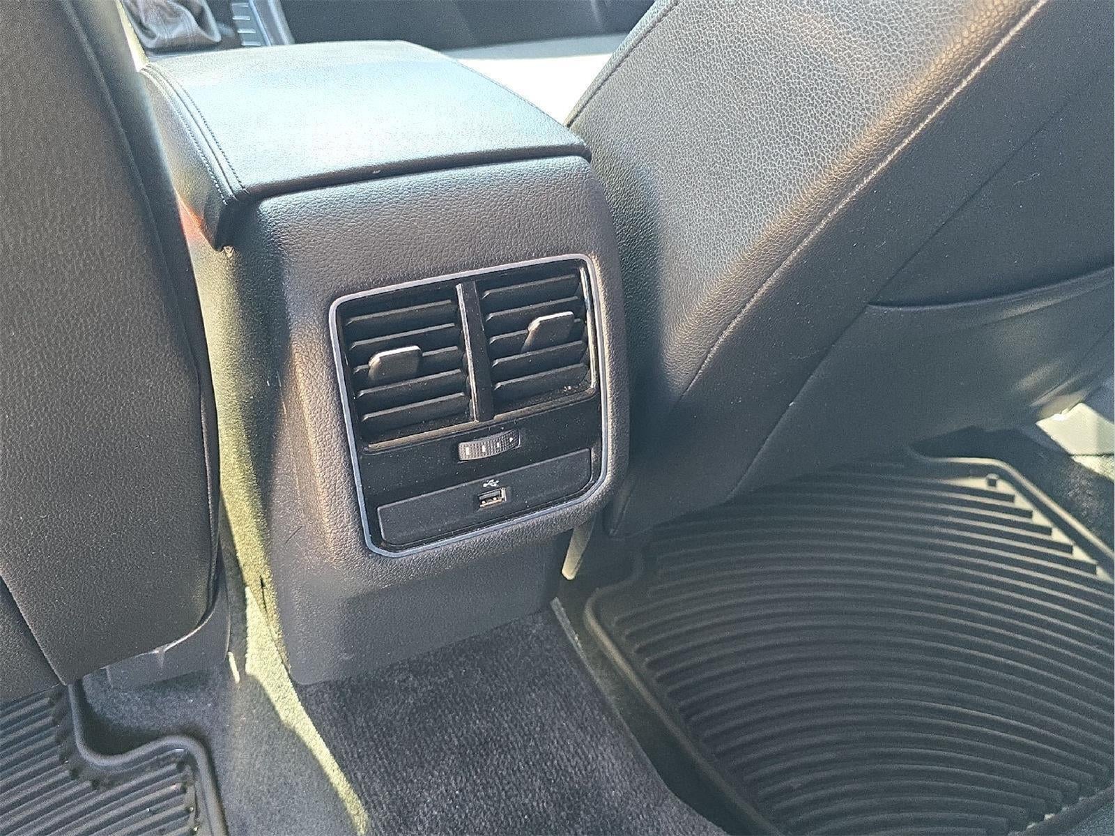 2016 Volkswagen Passat 1.8T SE