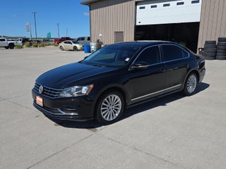 2016 Volkswagen Passat 1.8T SE