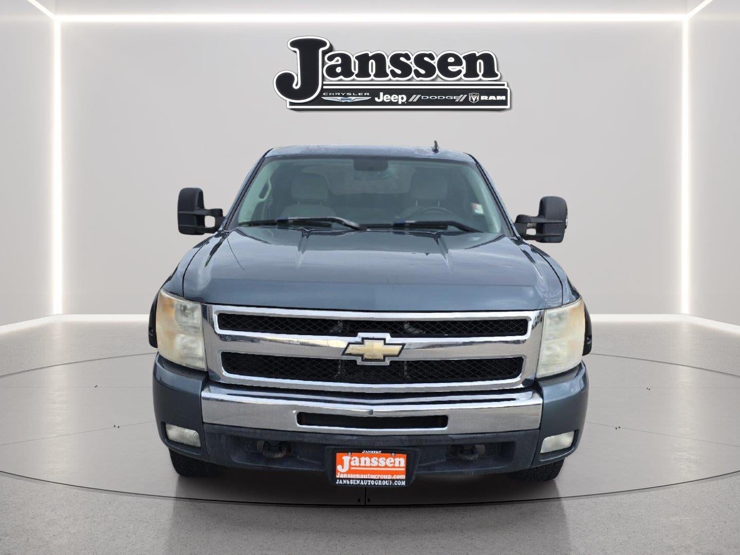 2007 Chevrolet Silverado 1500 LT w/1LT