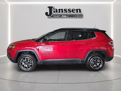 2025 Jeep Compass Trailhawk