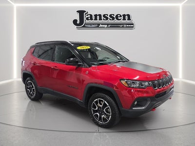 2025 Jeep Compass Trailhawk