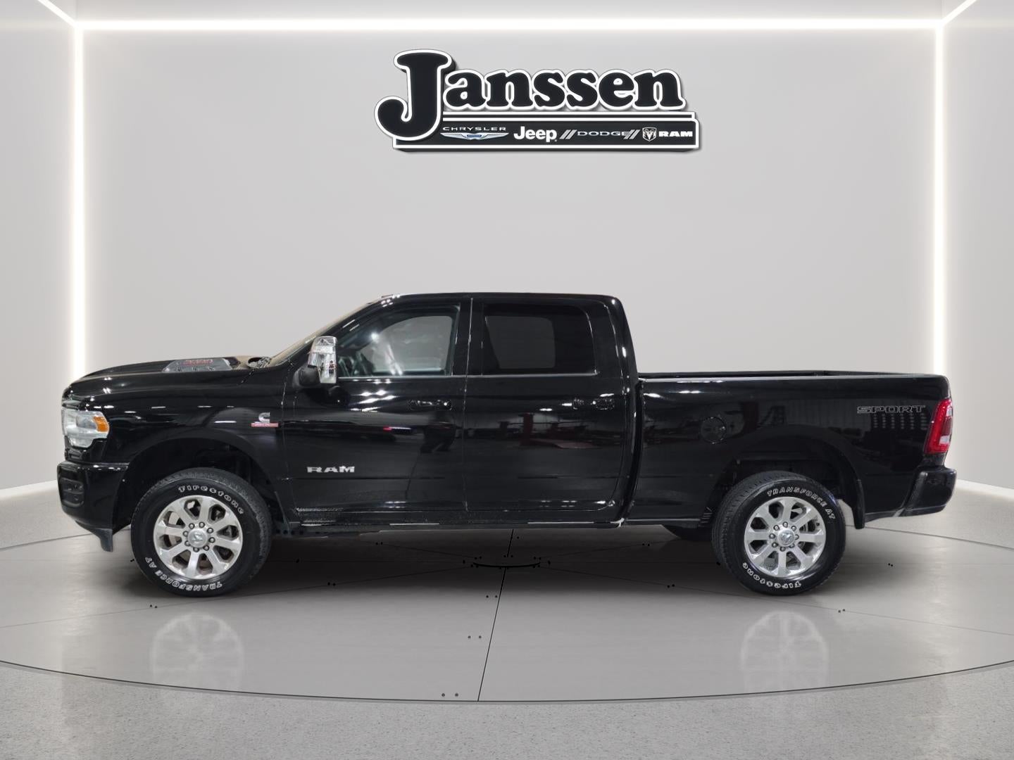 2024 RAM 3500 Laramie