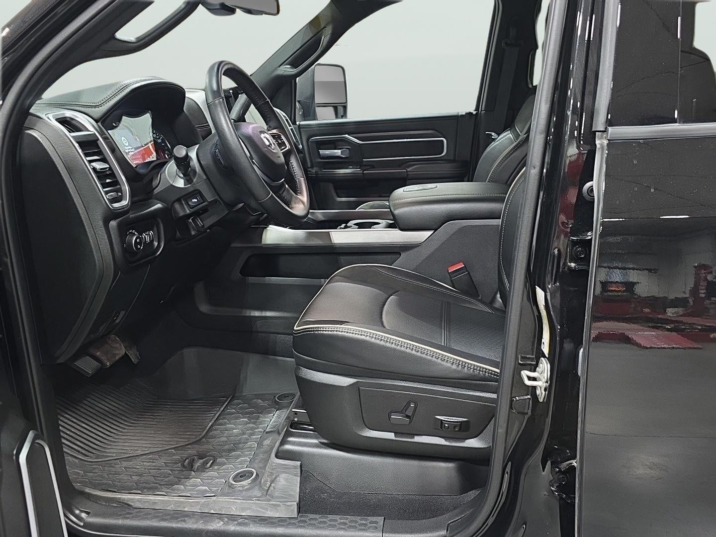 2024 RAM 3500 Laramie