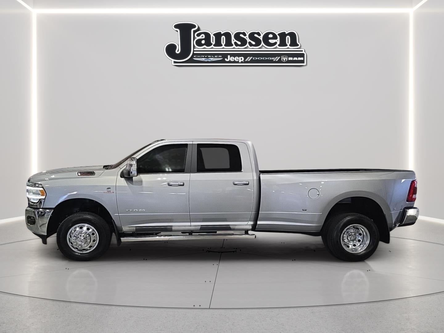 2024 RAM 3500 Laramie