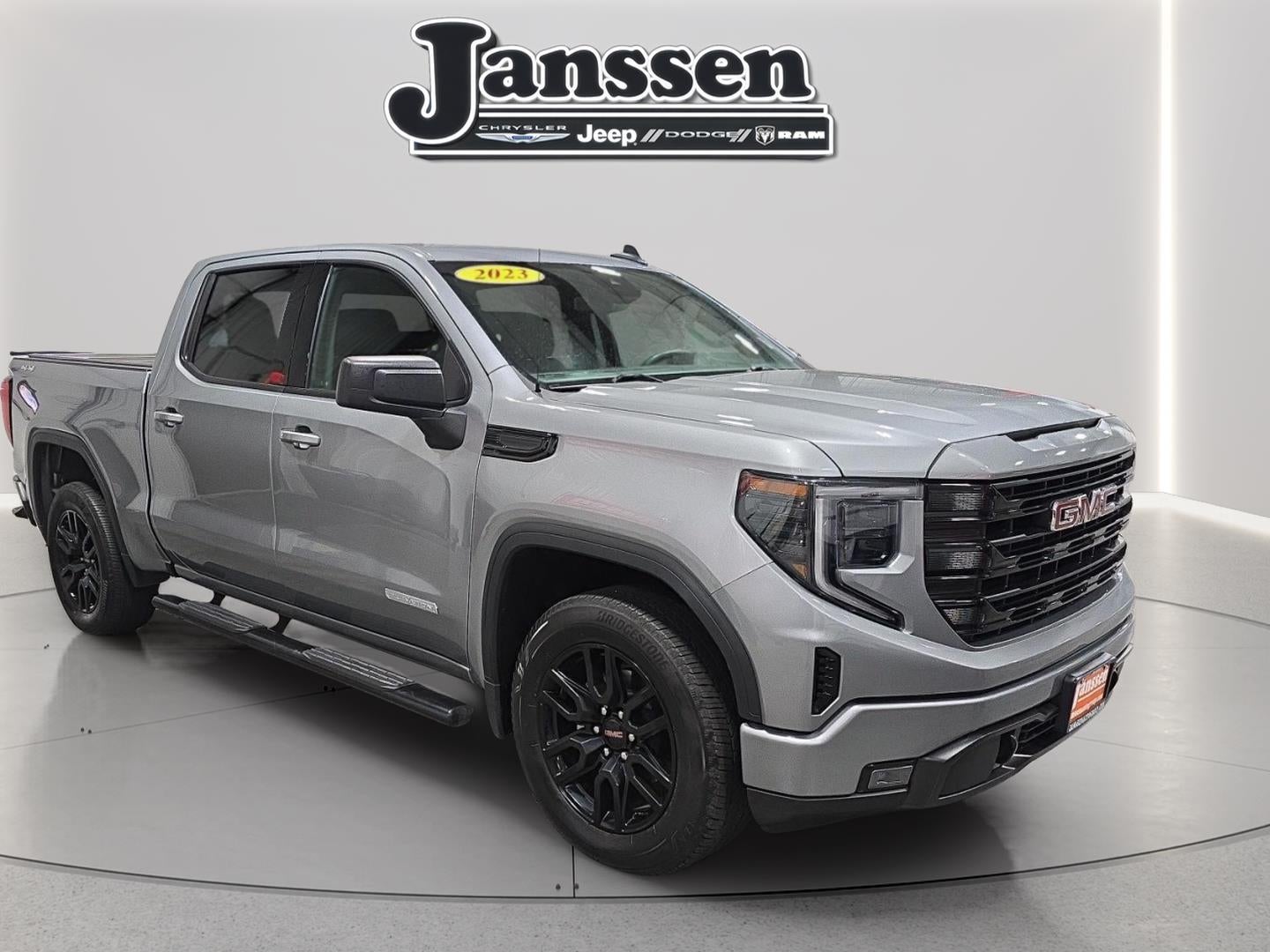 2023 GMC Sierra 1500 Elevation