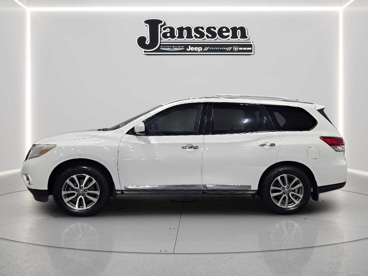 2014 Nissan Pathfinder SL