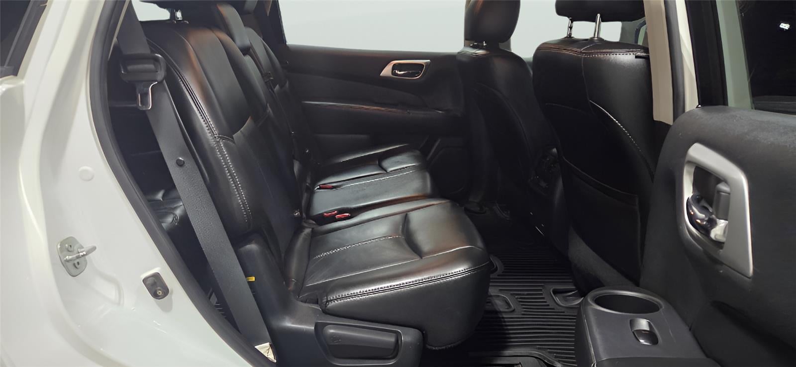 2014 Nissan Pathfinder SL