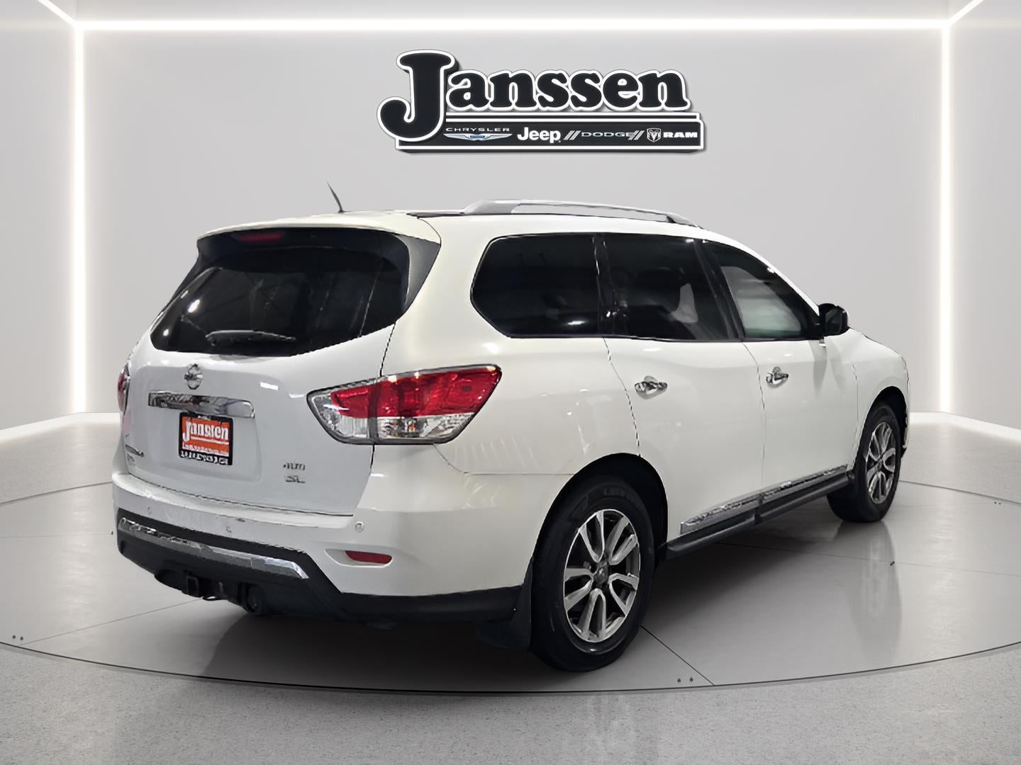 2014 Nissan Pathfinder SL