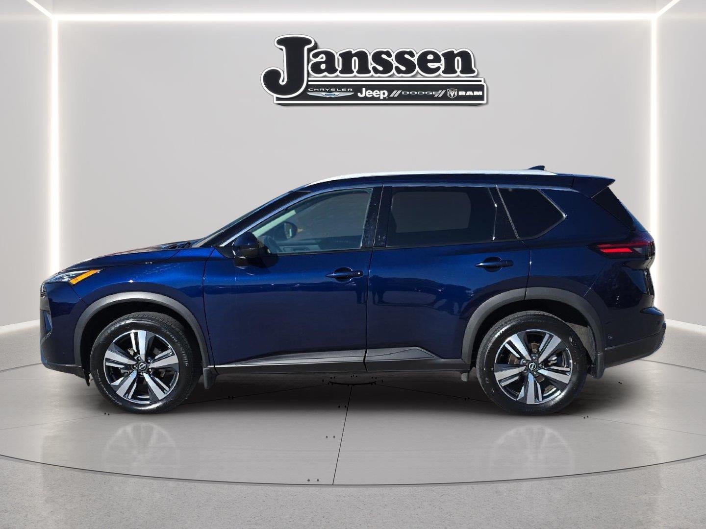 2024 Nissan Rogue SL