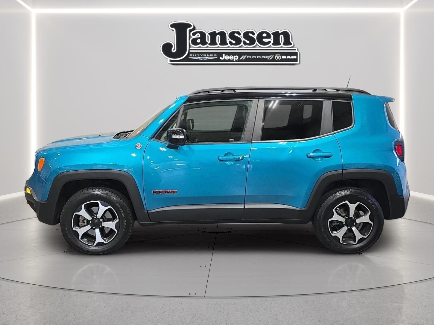 2022 Jeep Renegade Trailhawk
