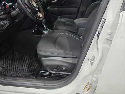 2023 Jeep Renegade Altitude