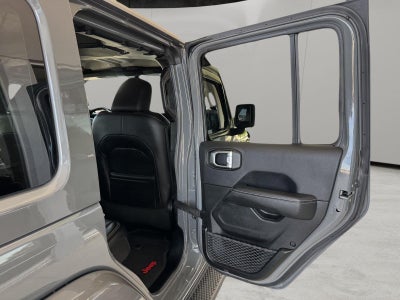 2018 Jeep Wrangler Unlimited Sahara 4x4
