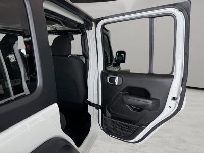 2025 Jeep Wrangler 4-Door Summit 4x4