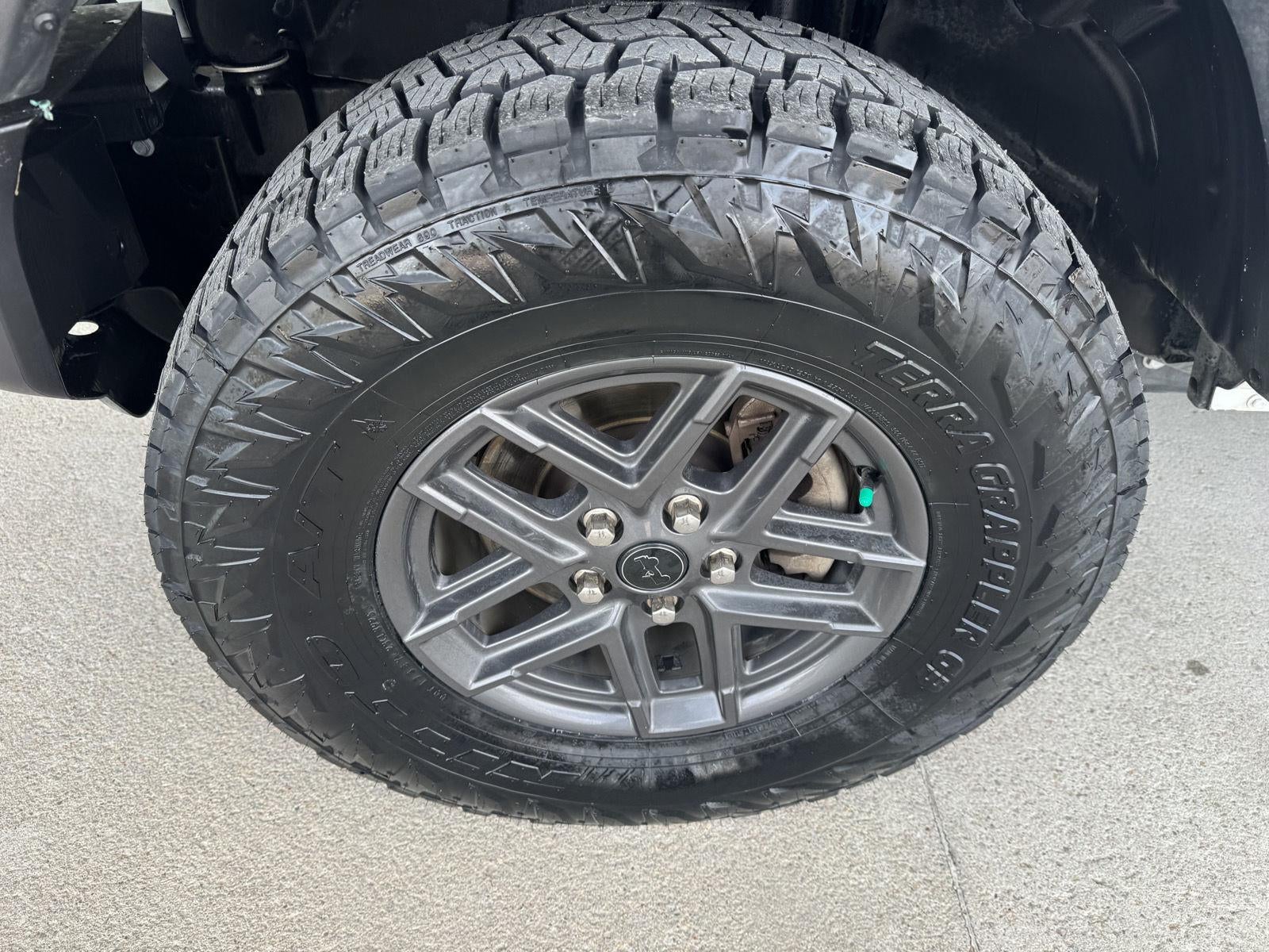 2025 Jeep Wrangler 4-Door Summit 4x4